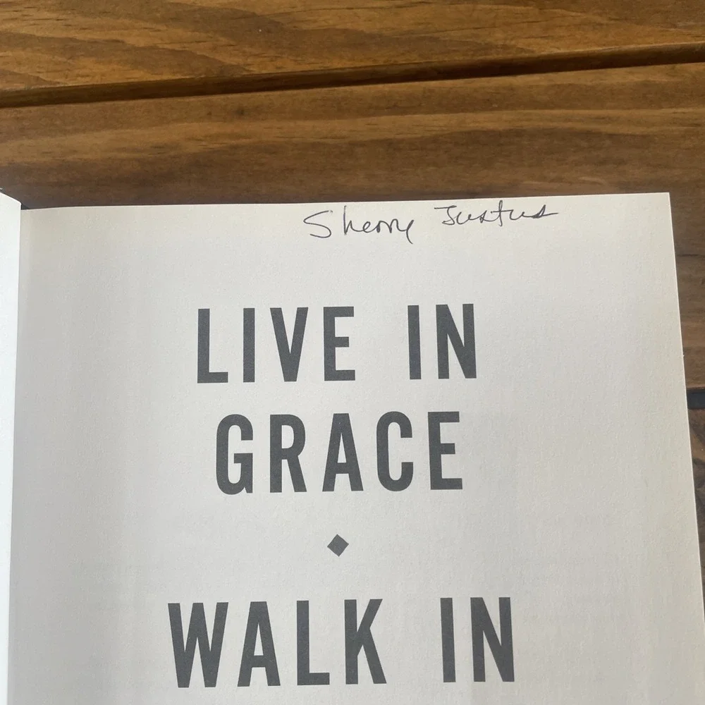 Live in Grace, Walk in Love : A 365-Day Journey by Bob Goff (2019, Hardcover)